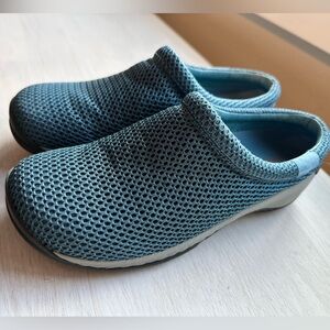 Merrell Blue Mesh Women's Mules